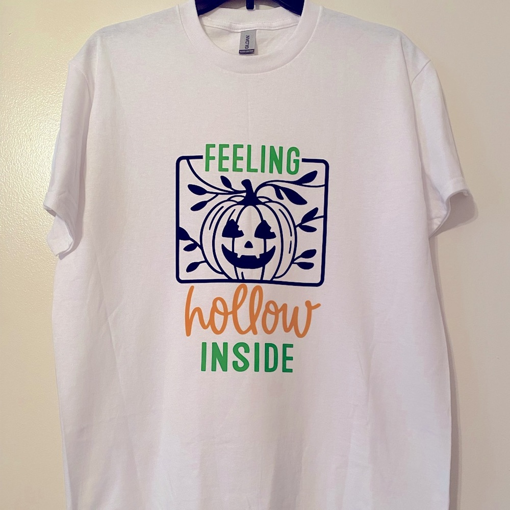 Halloween tee, M